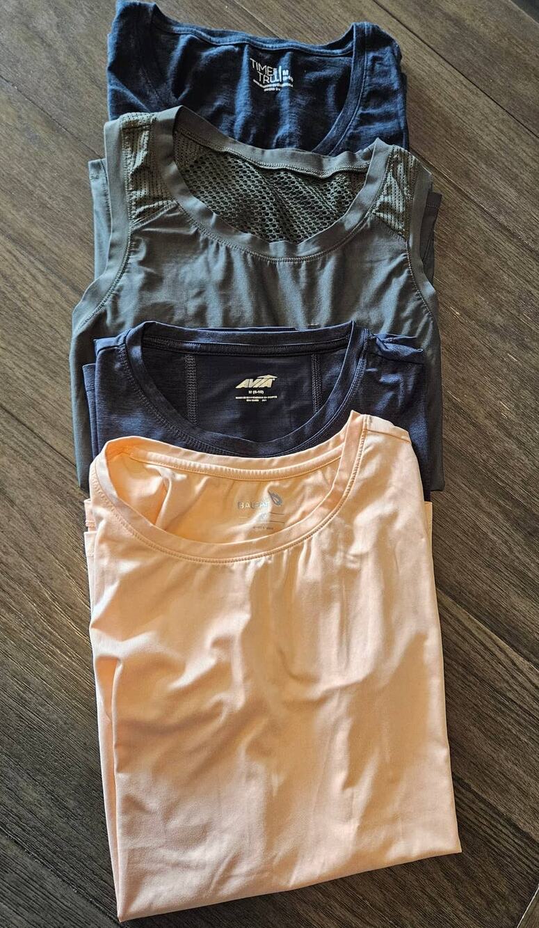 Lot of 4 Women's Tank Tops Baleaf Avia,Time & Tru Sz M Peach, Black, Green, Blue